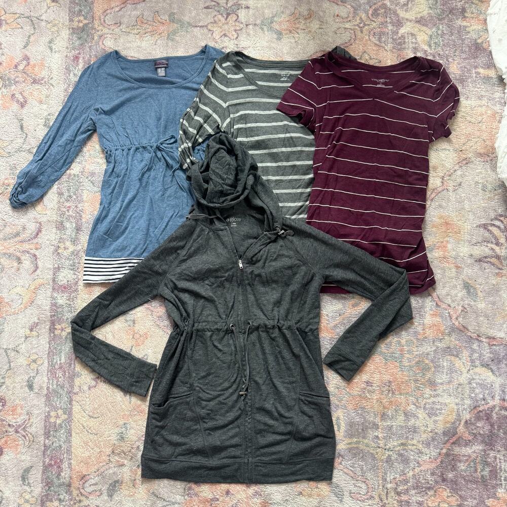 Women’s Maternity Top Bundle Size Small